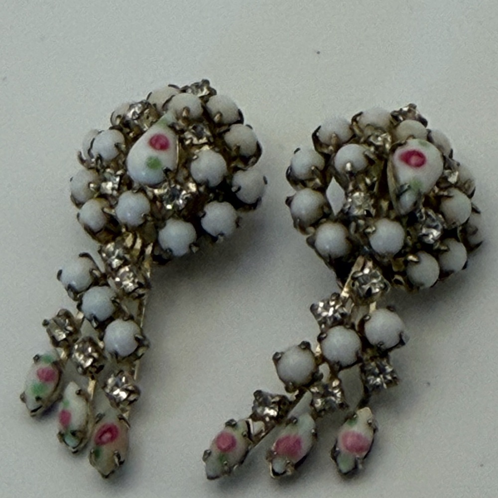 Vintage Hand Painted Milk Glass Rhinestone Dangle Clip Ons - Picture 2 of 6